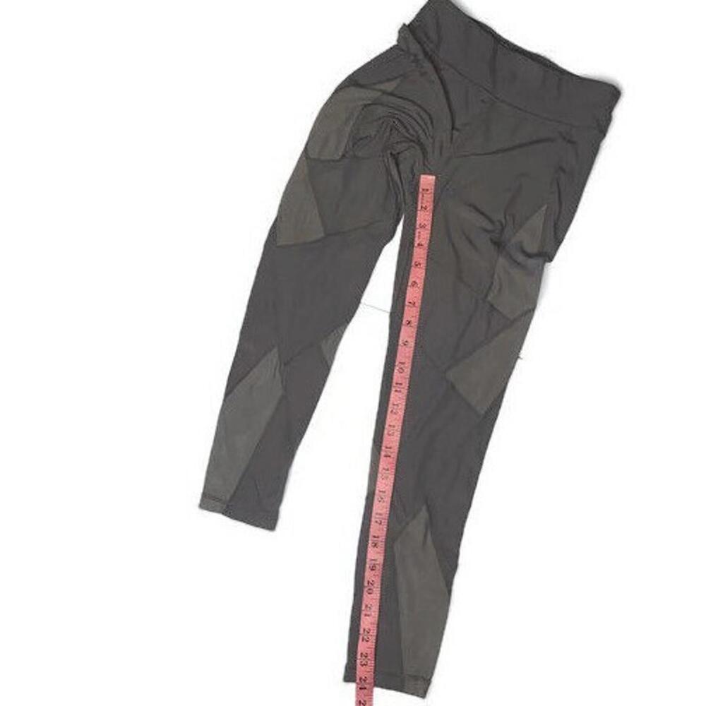 Sweaty Betty Womens Leggings 7/8 Length Cropped Mesh Panels Gray Leggings Sz XS - Picture 7 of 7